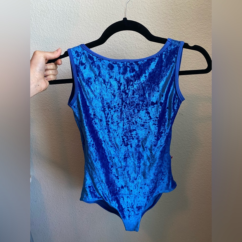 Yumiko Sofiane V-Azul (retired color) Adult Medium
